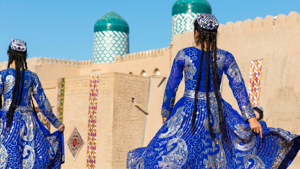 Traditioneller Tanz in Khiva, Usbekistan