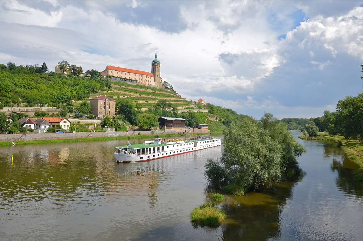 Bunter Herbst auf Elbe & Moldau