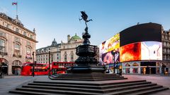 Piccadilly Circus