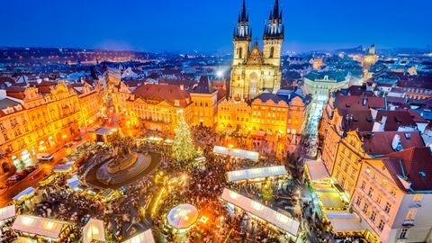 Prag, Tschechien Weihnachtsmarkt Stare Mesto Altstadtplatz