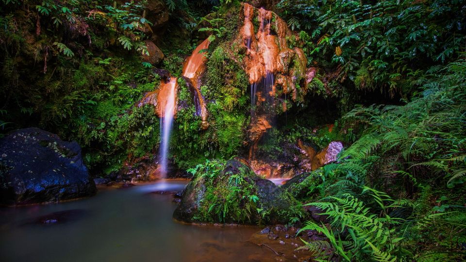 Caldeira Velha auf Sao Miguel, Azoren