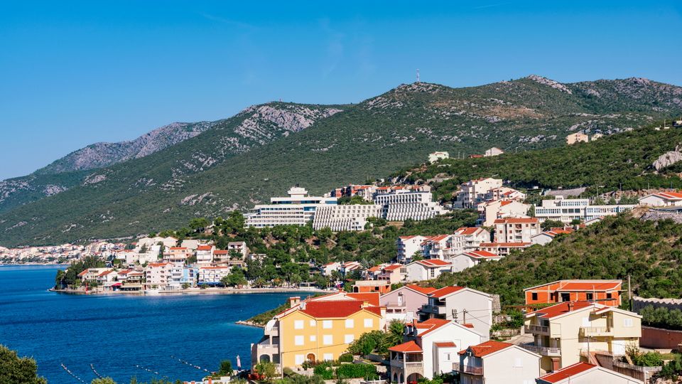 Neum